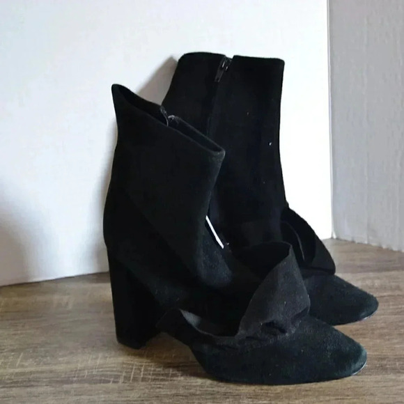 Black Suede Ruffle Booties with Block Heel - Picture 4 of 12